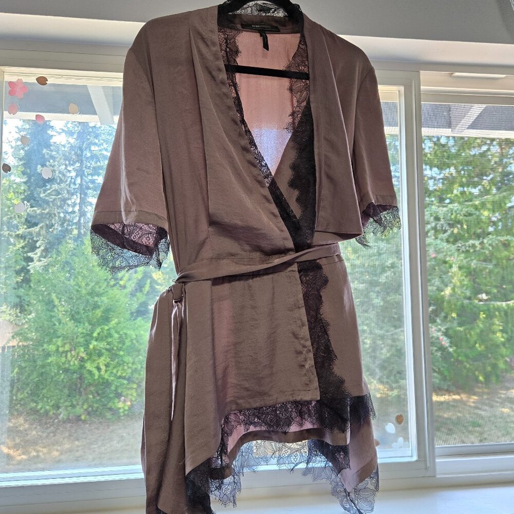 (Sold) BCBGMAXAZRIA Large Wrap Lace Trim Whimsigoth Blouse Eunice Mulberry Mist